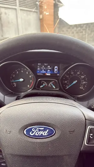 Ford Focus 2016 Gray