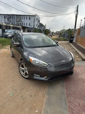 Ford Focus 2016 Gray
