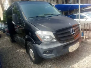 Mercedes-Benz Vito 2015 Black