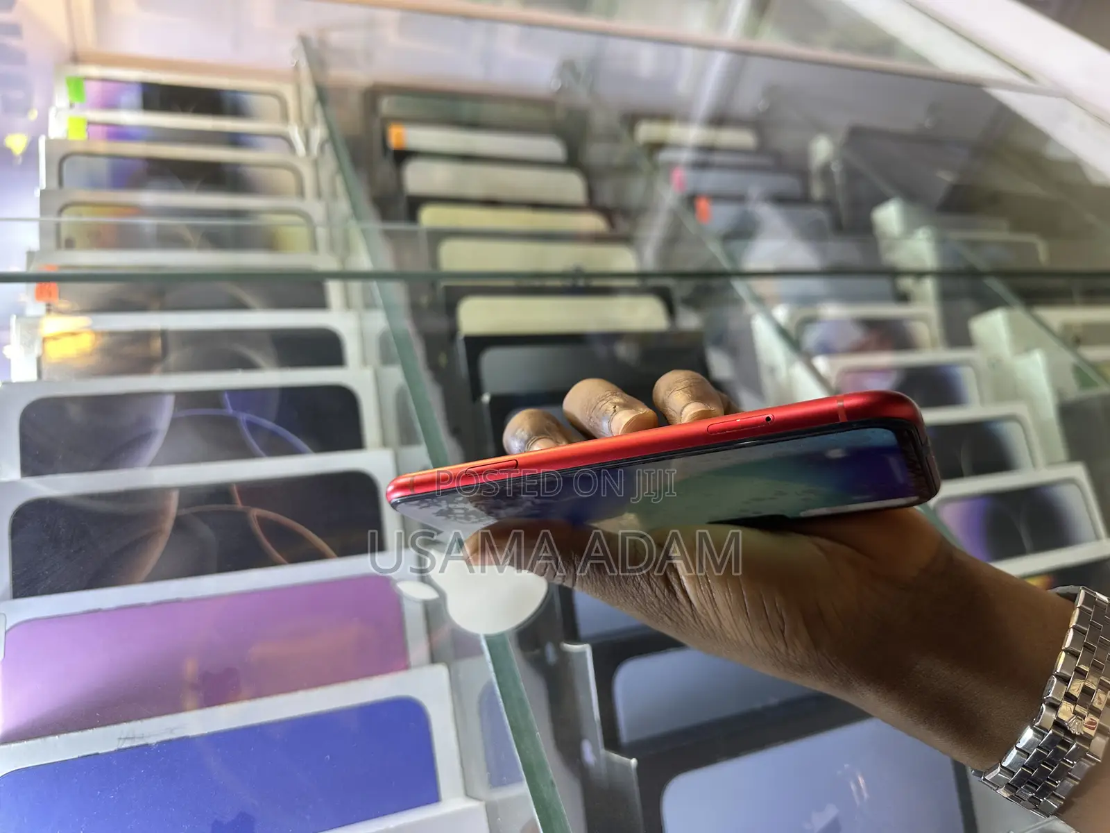 New Apple iPhone 11 128 GB Red