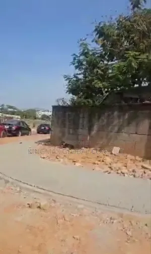 Plot for Sale: Size: 1500sqm Title: Fcda Cofo Purpose: Residential