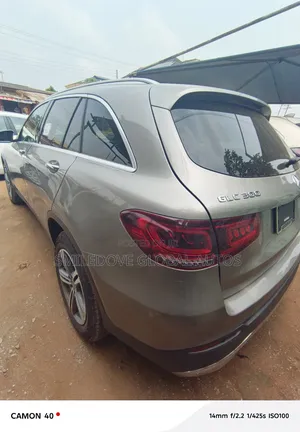 Mercedes-Benz GLC-Class 2020 Gold