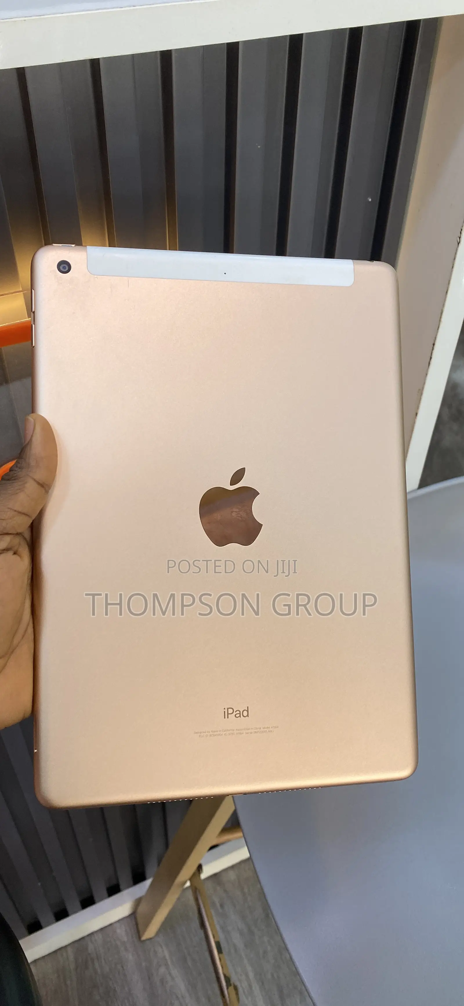 Apple iPad 10.2 (2019) 32 GB Pink