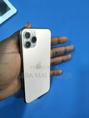 Apple iPhone 11 Pro 64 GB Gold