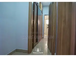 Luxury 3 Bedroom in Serene Estate