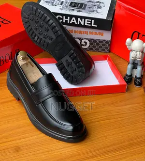 Bold Black Leather Loafers 