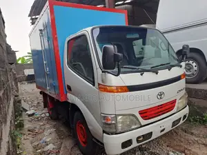 Toyota Dyna150 Covered Body