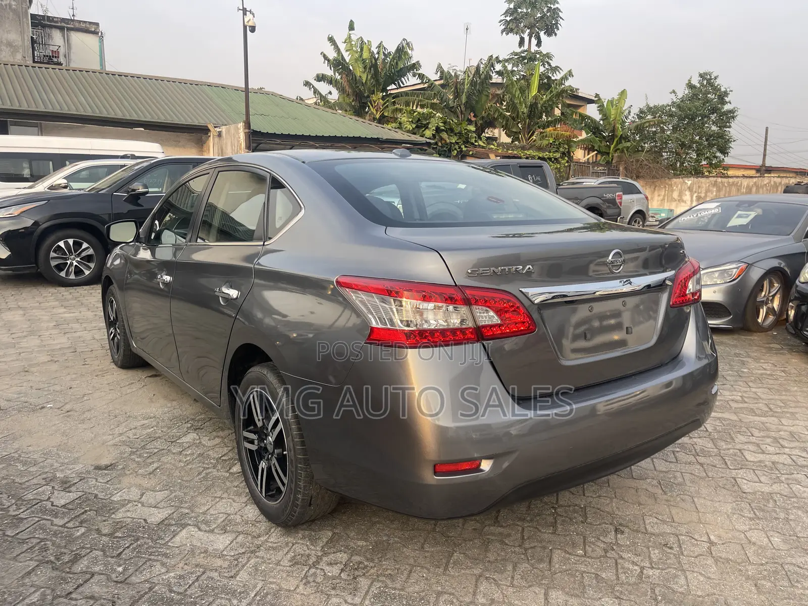 Nissan Sentra 2015 Gray