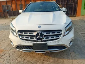 Mercedes-Benz GLA 250 2018 White