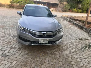 Honda Accord EX 4dr Sedan FWD (2.4L 4cyl 2A) 2016 Silver
