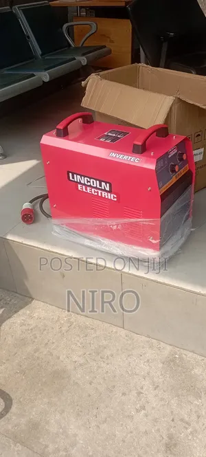 Industrial Welding Machine