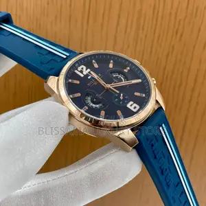 Tommy Hilfiger Luxury Rubber Wristwatch | Original, Classy & Durable