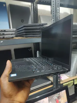 Laptop Dell Latitude 7390 8GB Intel Core I7 SSD 256GB