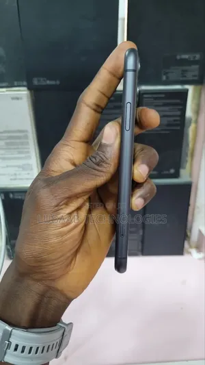 Apple iPhone 11 128 GB Black