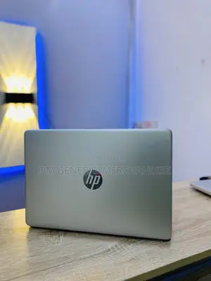 Laptop HP 14-Dq1088wm 8GB Intel Pentium SSD 256GB