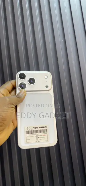 Apple iPhone XR 128 GB White