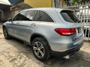 Mercedes-Benz GLC-Class 2016 Blue