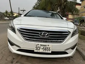 Hyundai Sonata Limited 4dr Sedan (2.4L 4cyl 6A) 2015 White
