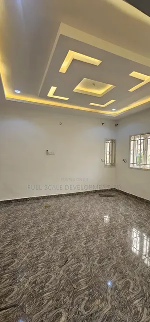 4bdrm Townhouse / Terrace in Estate, Karmo for rent