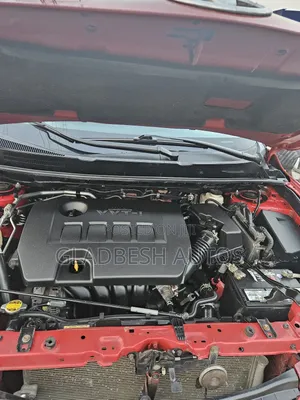 Toyota Matrix L Hatchback FWD (1.8L 4cyl) 2014 Red