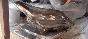 Headlamp Lexus Lx600
