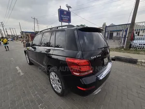 Mercedes-Benz GLK-Class 350 SUV 2013 Black