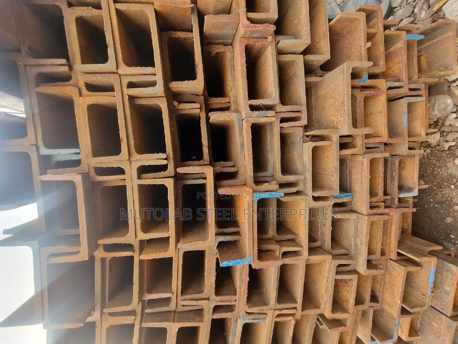 120 U Channel