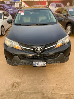 Toyota RAV4 LE FWD (2.5L 4cyl 6A) 2013 Black