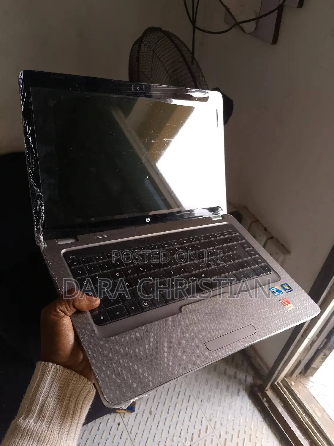 New Laptop HP 4GB Intel Core I3 HDD 250GB