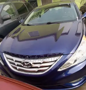 Hyundai Sonata GLS Sedan FWD (2.4L 4cyl 6A) 2011 Blue