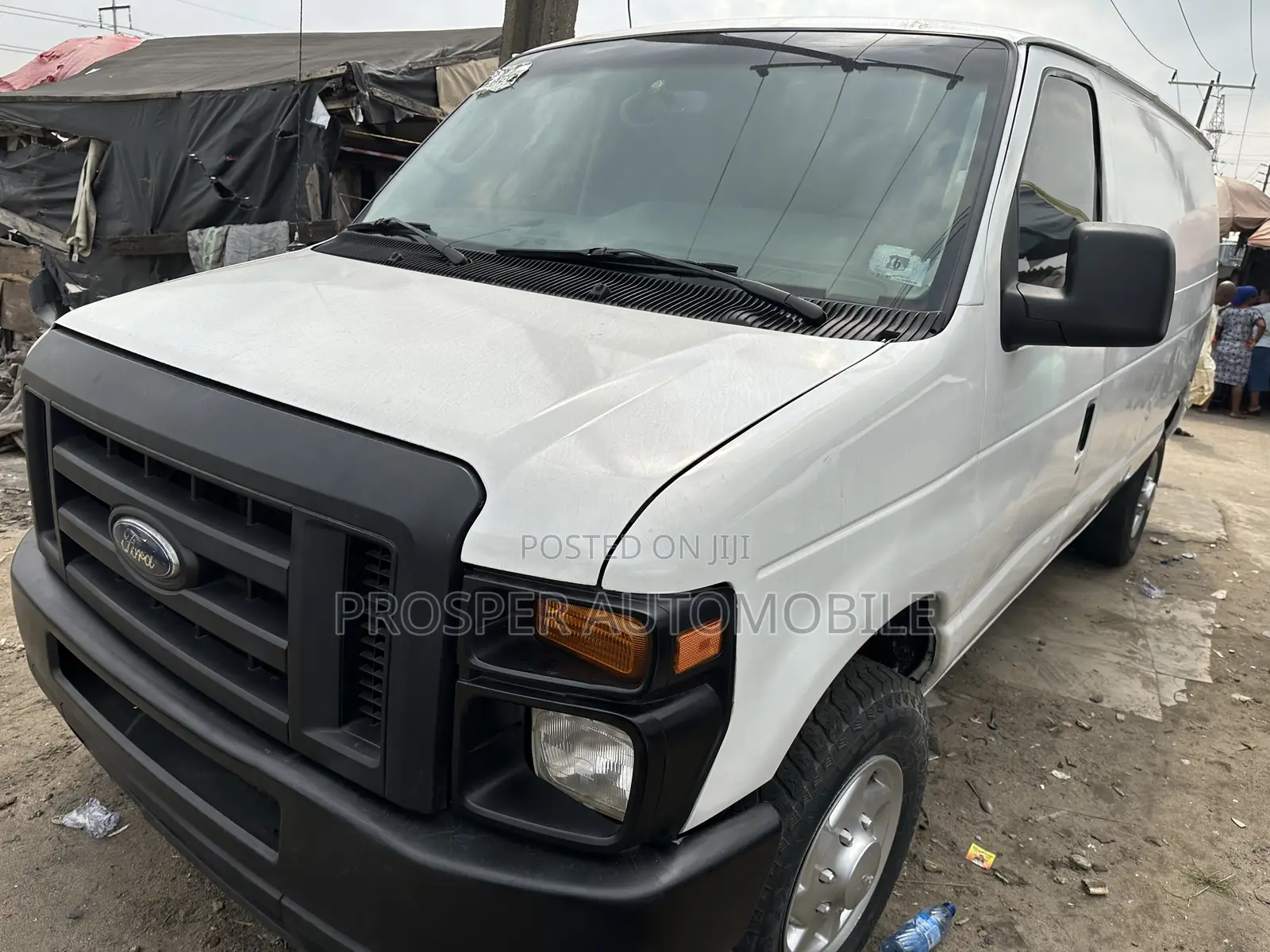 Ford E250 2013 White