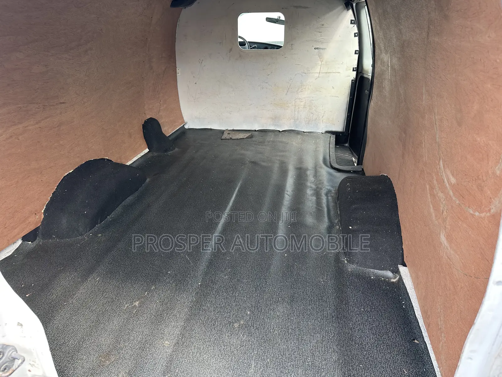 Ford E250 2013 White