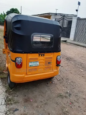 TVS Apache 180 RTR 2024 Yellow