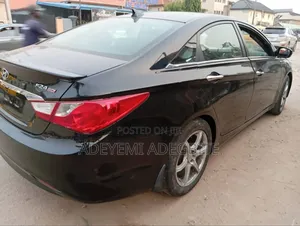Hyundai Sonata 2011 Black