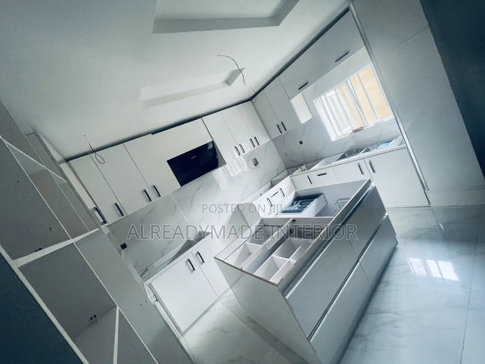 Different Designs of Kitchen Cabinets