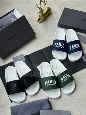 Balenciaga Paris 2026 Slide