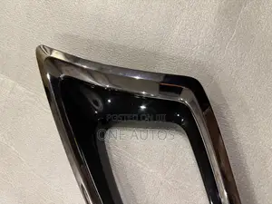 Toyota Urban Cruiser Fog Lamp Cover