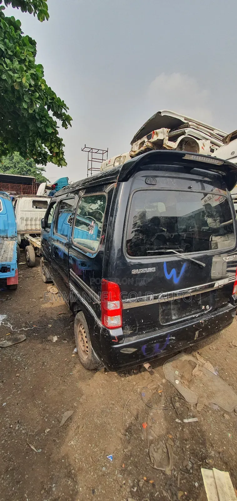 Suzuki APV Minibus 2010 Black