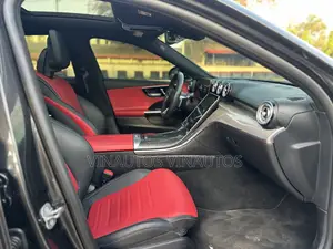 Mercedes-Benz C300 2024 Black