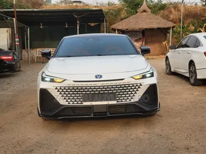New Changan UNI-V 2.0 Petrol FWD 2024 White