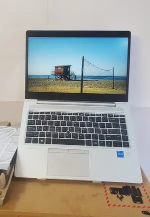 New Laptop HP EliteBook 840 G6 16GB Intel Core I5 SSD 256GB