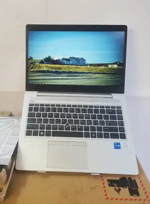 New Laptop HP EliteBook 840 G6 8GB Intel Core I5 SSD 1T