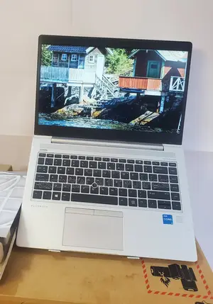 New Laptop HP EliteBook 840 G6 16GB Intel Core I5 SSD 1T