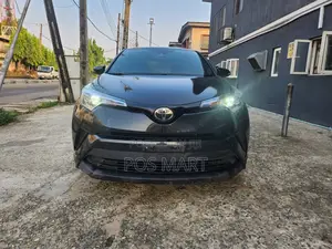 Toyota C-HR XLE FWD 2019 Black