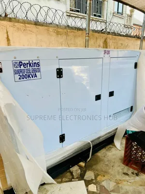 Sp-200kva Perkins Super Strong Diesel Soundproof Generator Set