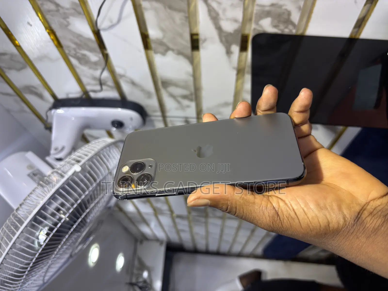 Apple iPhone 11 Pro 64 GB Gray