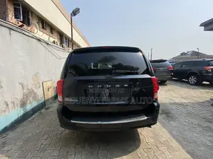 Dodge Grand Caravan 2013 Black