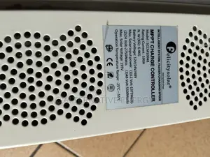 100a 12,24,36,48v Auto Detect Solar Charge Controller