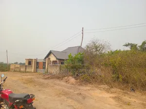 Fence 700m2 +