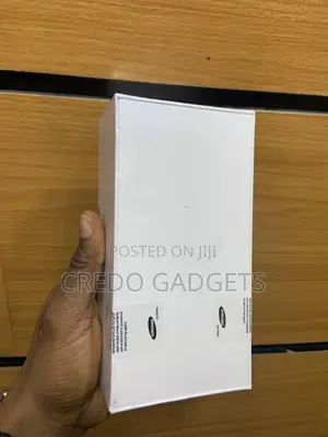 New Samsung Galaxy S20 FE 128 GB Black